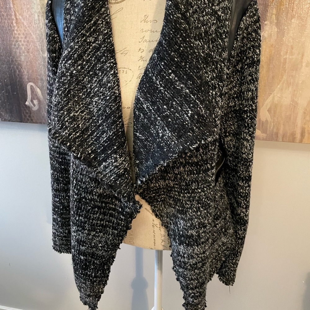 Le chateau sweater blazer